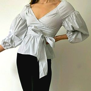 GORGEOUS NWT Express White Vertical Stripe Blouse
